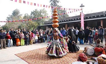 Things to do in delhi, Delhi sightseeing, Tourist destinations in india, Famous tourist places in india