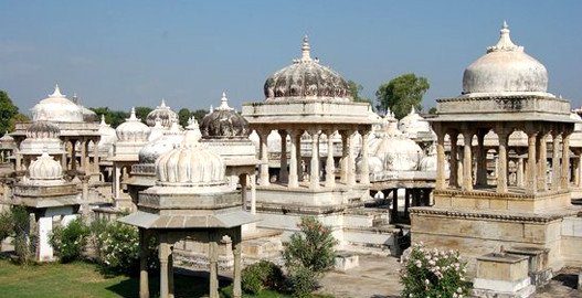 tourist places in udaipur, udaipur trip from delhi, places to visit in udaipur, delhi to udaipur
