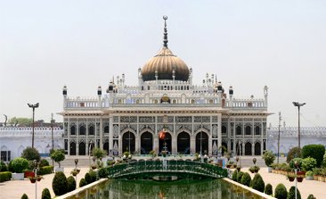 Lucknow tour, places to visit in lucknow, places to visit near lucknow, lucknow tour package, tourist places in lucknow