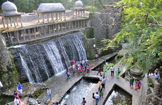 rock garden in chandigarh, Chandigarh tour, places to visit in Chandigarh, Chandigarh tour package, tourist places in Chandigarh
