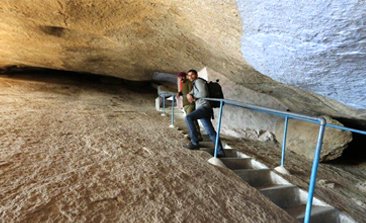 cave temple in narlai, narlai sightseeing, rajasthan points of interest