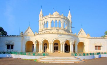 places to visit in faridkot, hotels in faridkot, Faridkot fort in punjab,gurudwara tilla baba farid faridkot