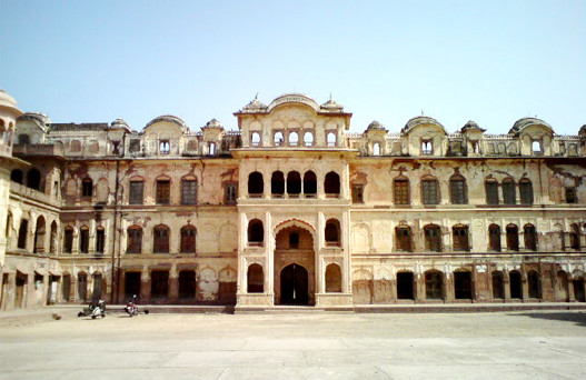 Chandigarh tour, places to visit in Chandigarh, Chandigarh tour package, tourist places in Punjab, sehgal transport