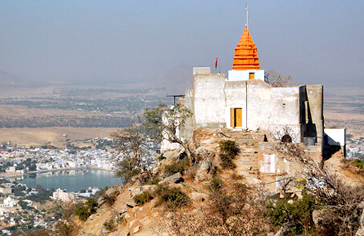pushkar lake, pushkar temple , pushkar india hotels ,pushkar mela, Savitri Temple in Pushkar, Brahma Temple pushkar,delhi to pushkar bus,delhi to pushkar volvo bus