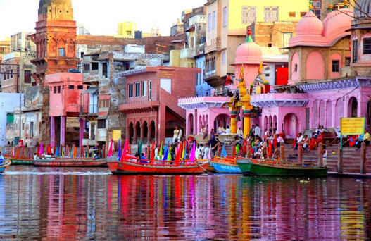 mathura to delhi bus, mathura vrindavan tour package,mathura to delhi distance, mathura temple timings,mathura vrindavan darshan,brijwasi mathura,brijwasi royal mathura