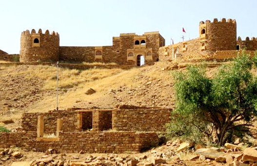 places to visit in jaisalmer, jaisalmer desert safari package, camp in jaisalmer, Desert National Park, ranthambore national park , golden haveli jaisalmer, delhi to jaisalmer bus