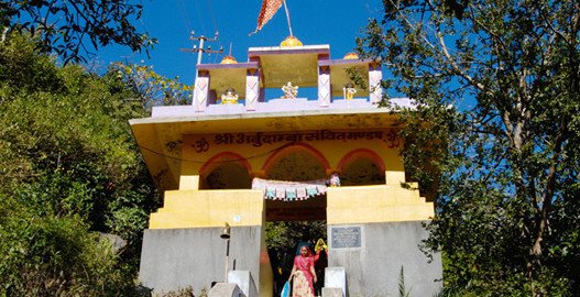 mount abu sightseeing, mount abu tourism best season, Mount Abu Wildlife Sanctuary, kesar bhawan palace mount abu, kanha national park, delhi to mount abu bus, bus from delhi to mount abu
