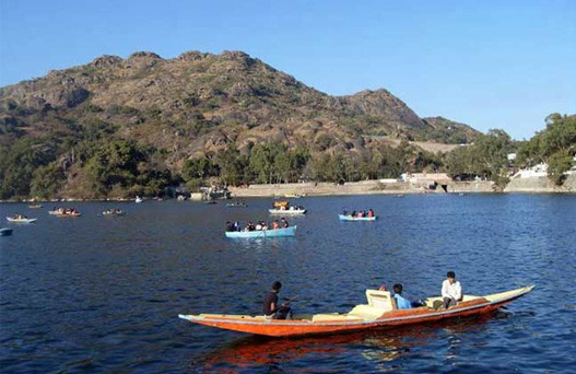 mount abu sightseeing, mount abu tourism best season, Mount Abu Wildlife Sanctuary, kesar bhawan palace mount abu, kanha national park, delhi to mount abu bus, bus from delhi to mount abu
