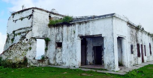 Mussoorie attractions, snowfall in mussoorie, nightlife in mussoorie, mussoorie trip from delhi, things to do in mussoorie, mussoorie sightseeing tour , delhi to mussoorie bus, delhi to mussoorie volvo, trekking in mussoorie, volvo bus booking, bus on rent, bus hire in delhi