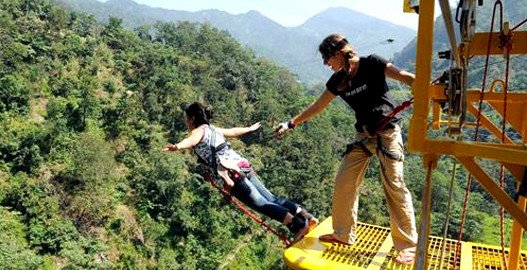 river rafting in rishikesh, places to visit in rishikesh, rishikesh trip, rishikesh temple, rishikesh attractions, camping in rishikesh, bungee jumping in rishikesh, water rafting in rishikesh, volvo from delhi to rishikesh, trekking in rishikesh, delhi to rishikesh volvo, sehgal travels