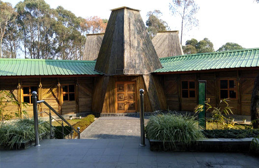 bharatpur bird sanctuary, bharatpur wildlife sanctuary, places to visit in bharatpur, bharatpur tourism, delhi to bharatpur bus, tempo traveller on rent, tata luxury bus, travel agency in delhi
