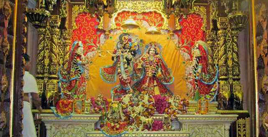 vrindavan temple,mathura vrindavan tour, vrindavan tourism,Banke Bihari Mandir, hotels near banke bihari temple, iskcon temple vrindavan, vrindavan temple list, delhi to vrindavan bus service volvo